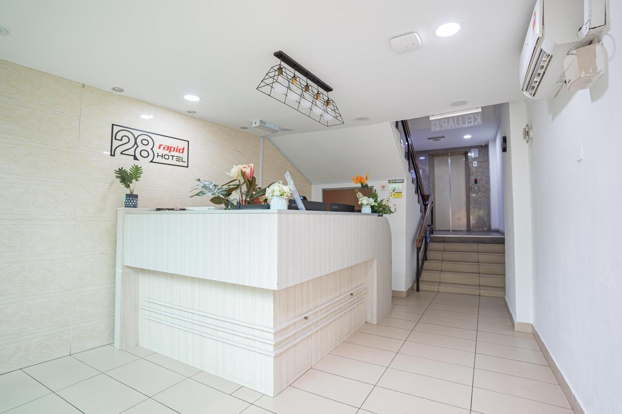 Hotel 28 Rapid Kuala Lumpur Exterior photo